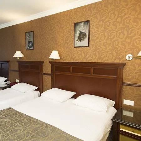 Hotel Topkapi Inter 4*