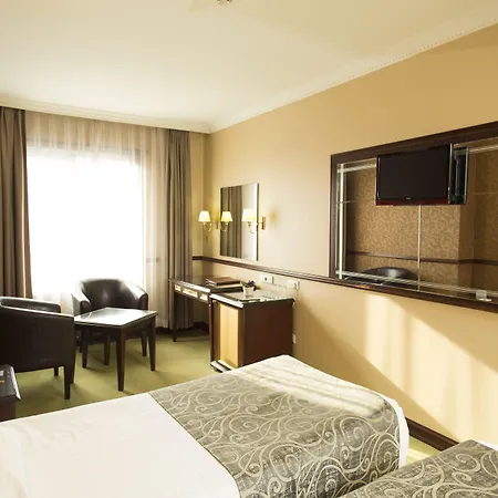 Topkapi Inter Hotell 4*