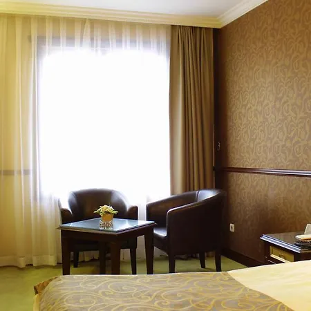 Topkapi Inter Hotel 4*