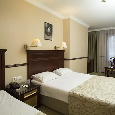 Topkapi Inter 4* Stambuł