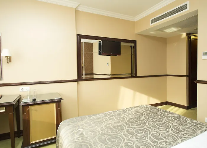 Topkapi Inter Hotel 4*