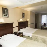 Hotel Topkapi Inter 4*
