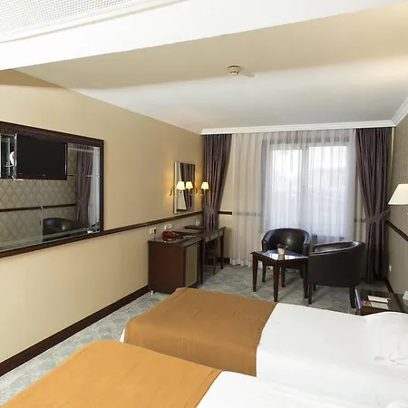 Topkapi Inter Hotel 4*